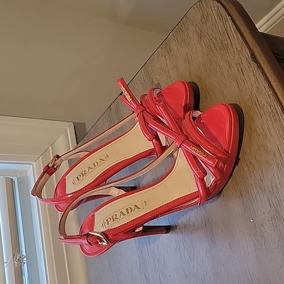Authentic Prada Red Heels - Picture 2 of 4